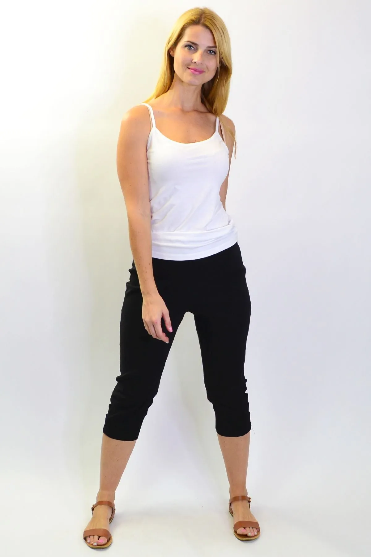 Black 3/4 Cut Out Pull on Pants