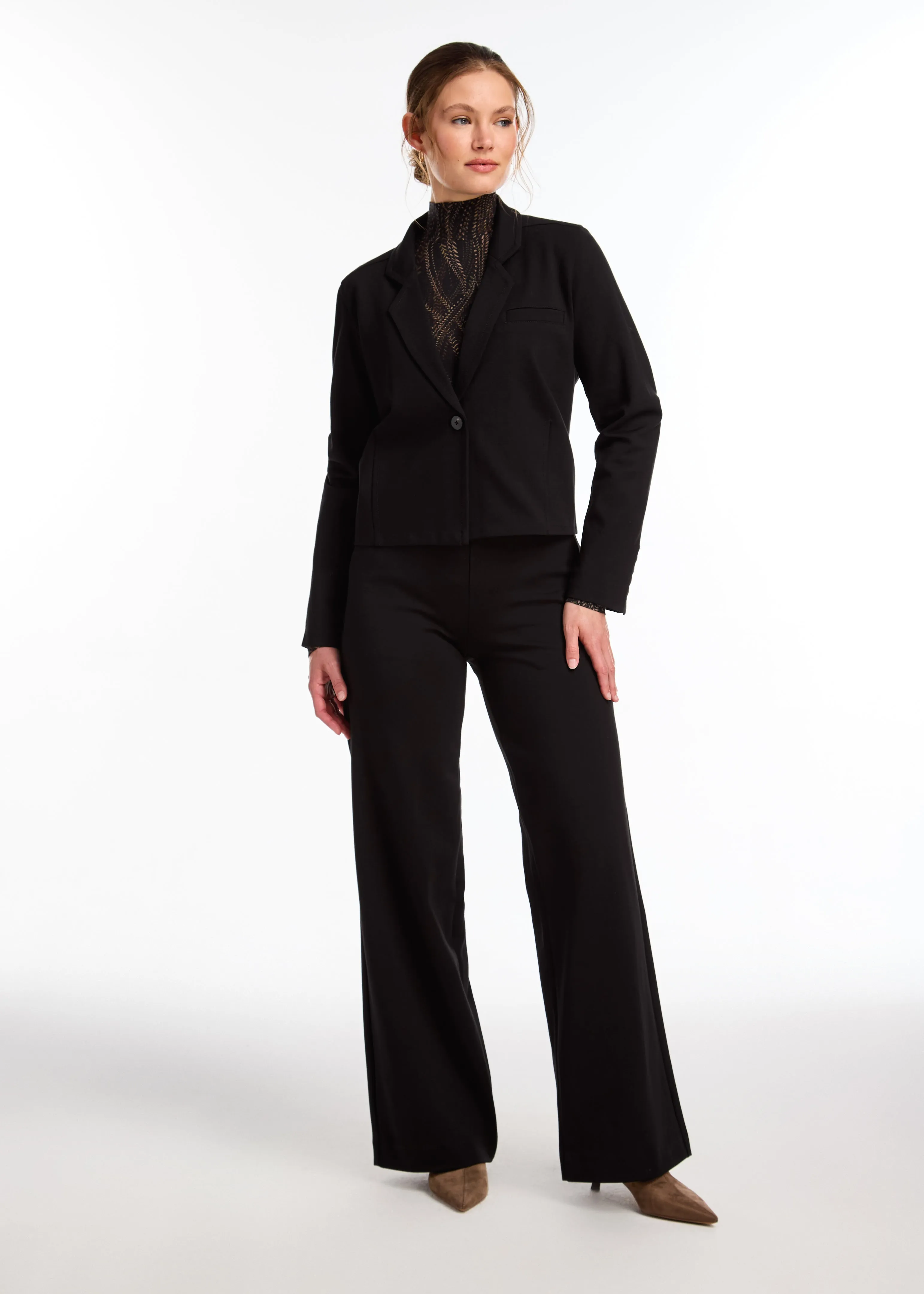 Pull-On Wide Leg Pant