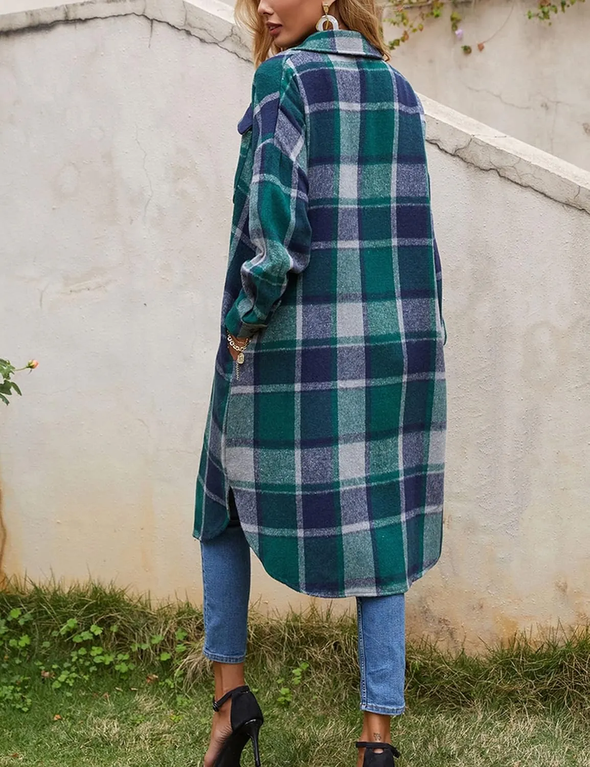 SKIKYAN Women Fall Flannel Plaid Shacket Jacket Oversized Button Down Long Shirt Jacket