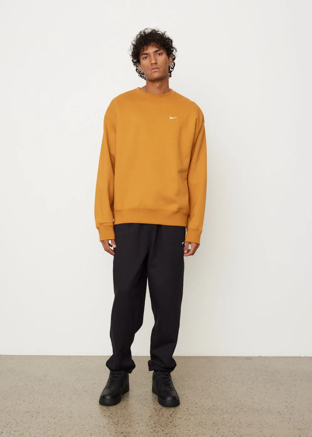 Solo Swoosh Crewneck Sweatshirt