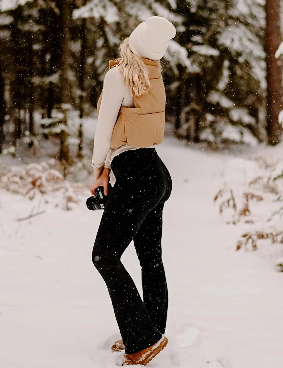 Zhiyouni Womens Cropped Puffer Vest Lightweight Sleeveless Stand Collar Short Padded Vest Gilet